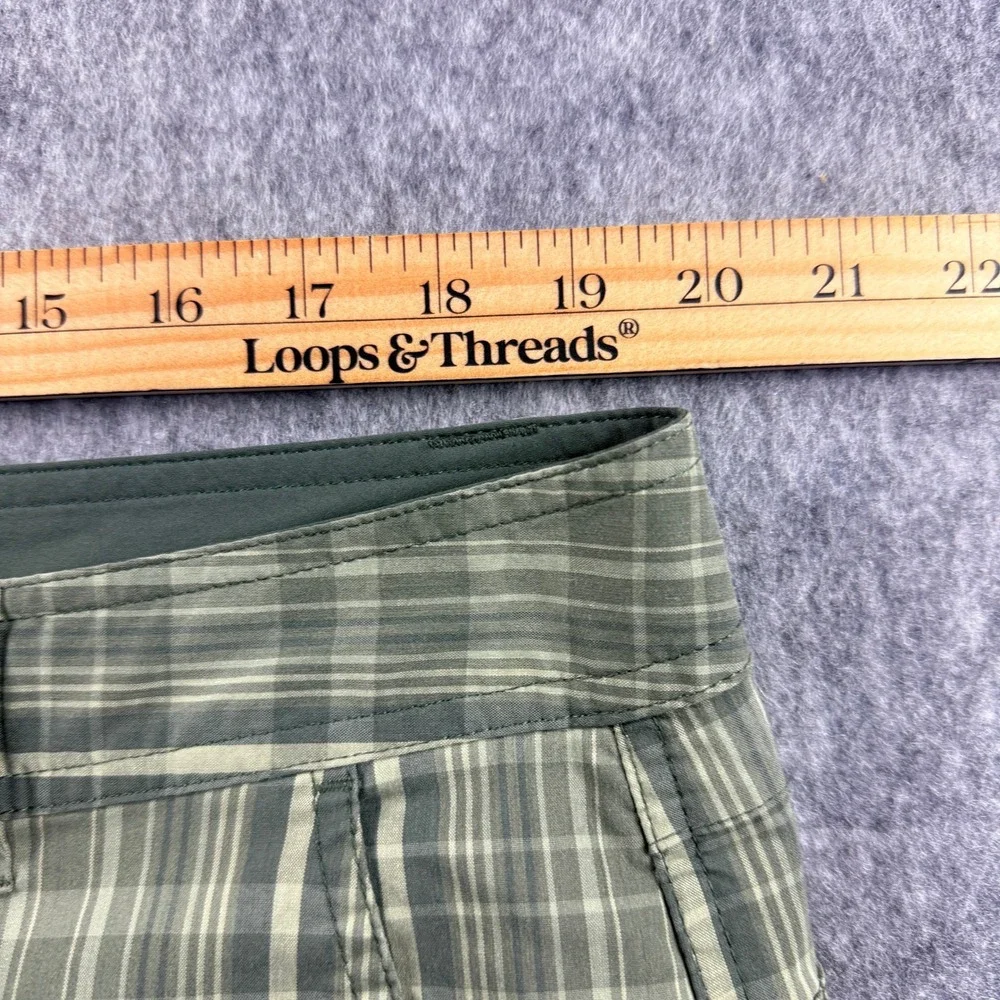 Columbia Omni-Wick Green Plaid Cargo Shorts Mens 40 Hiking Outdoor AM4083 - Picture 2 of 12